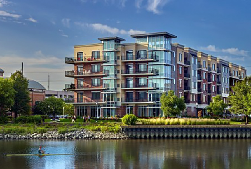 Hover to pause slide